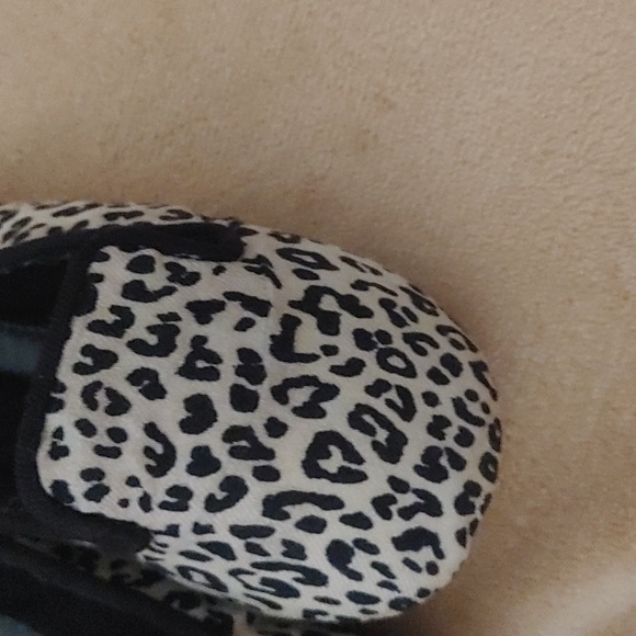 Gap slippers - Picture 2 of 6